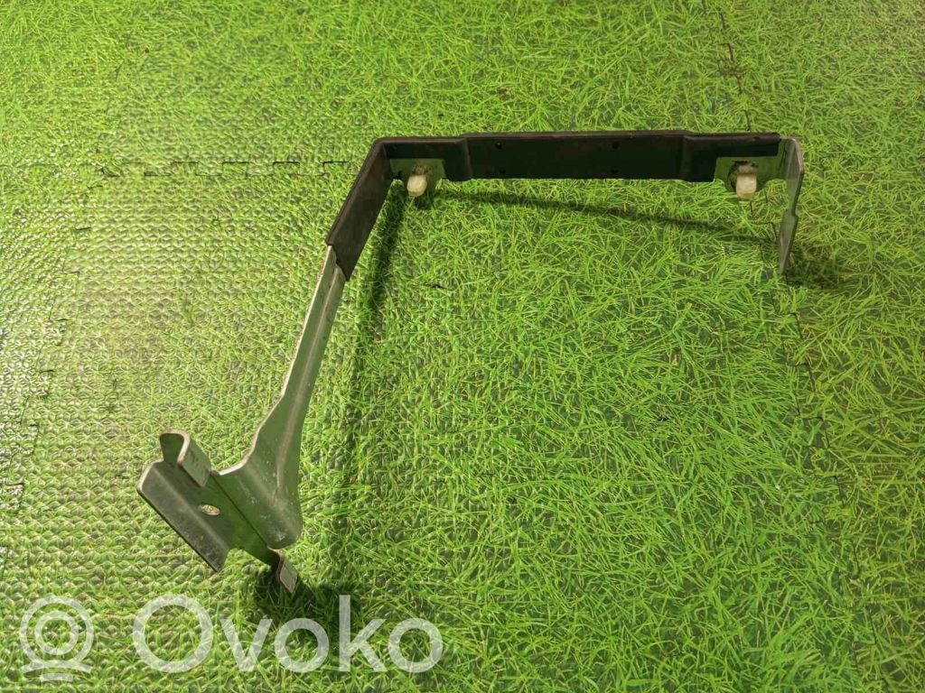 Battery bracket   7555905