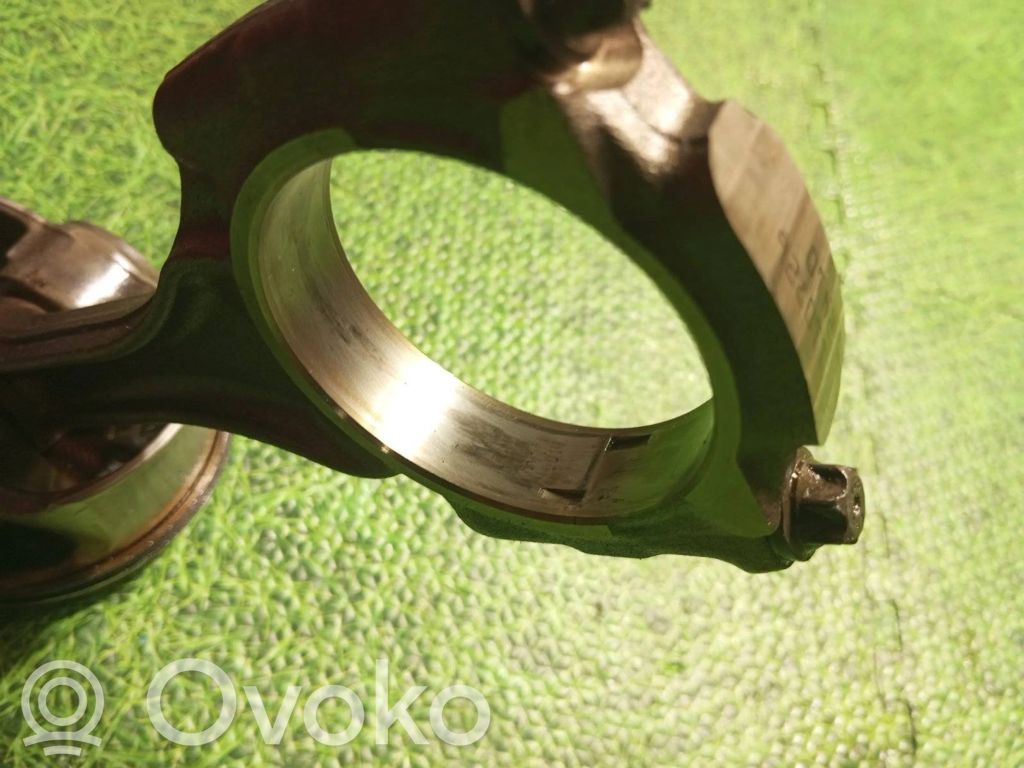 Piston   7598207,7843237