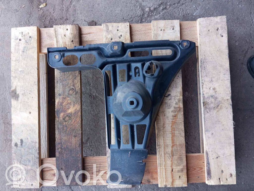 BMW M6 Bumper support mounting bracket corner 