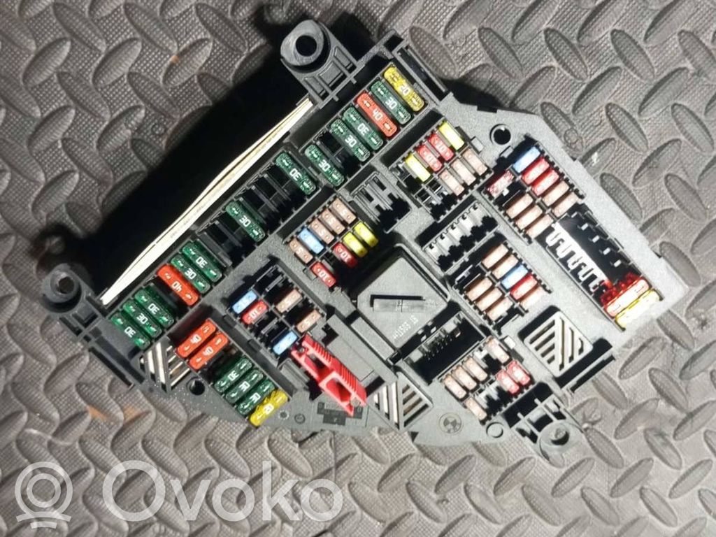 BMW 6 F12 F13 Fuse module 