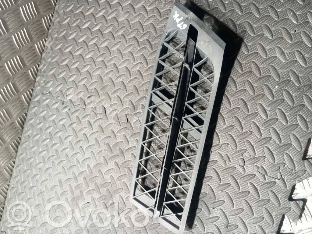 BMW 5 GT F07 Grilă inferioară bară față 