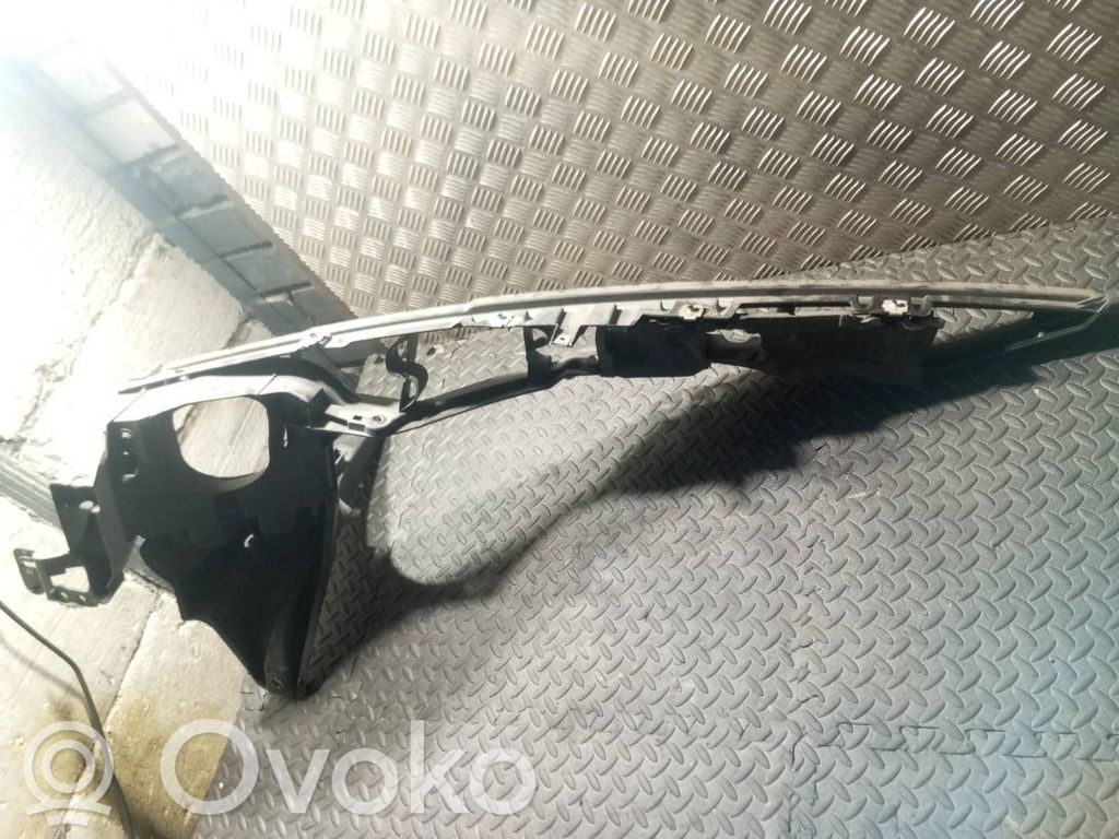 BMW X5M E70 Lokasuojan kannake 