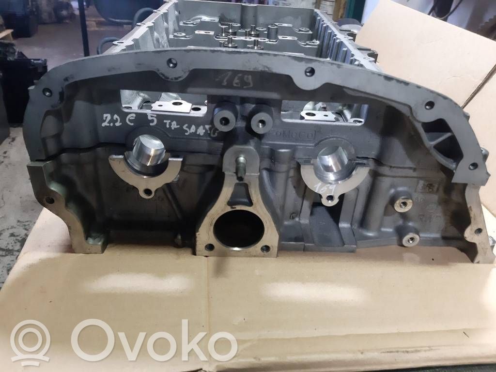 Culata del motor   CYF199,1740110,1897087,1717606,1740108,2050068,2471481,BK36049AC