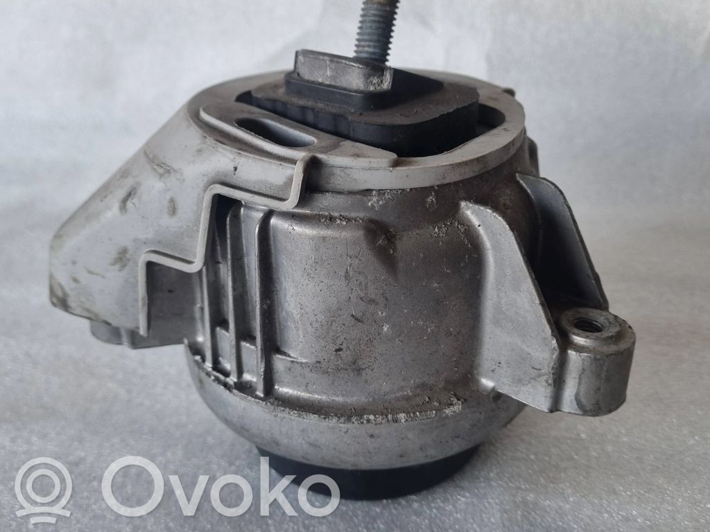 BMW M4 F82 F83 Engine mount bracket 