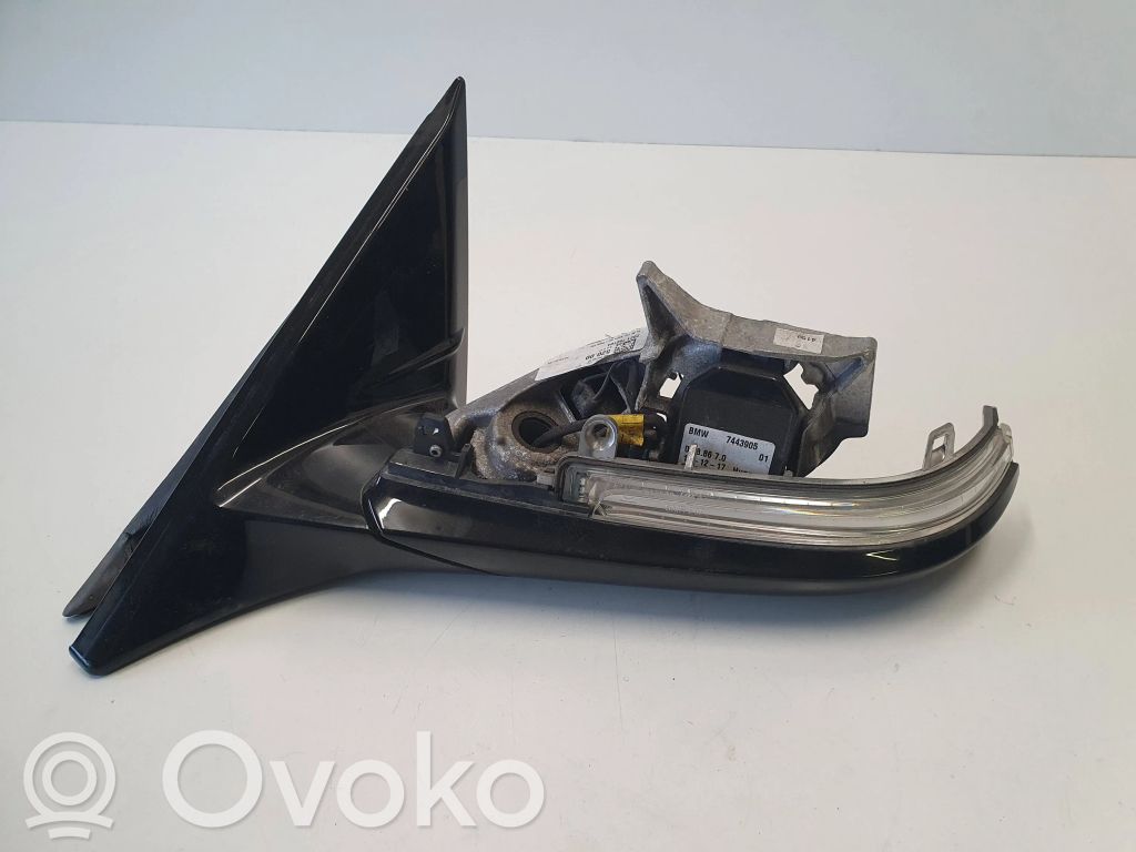 BMW 4 F32 F33 Element lusterka bocznego drzwi przednich 