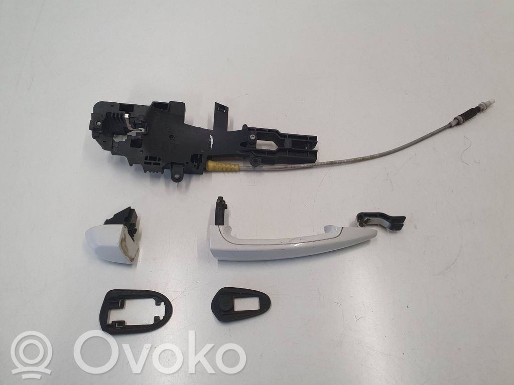 BMW 1 E82 E88 Etuoven ulkokahva 