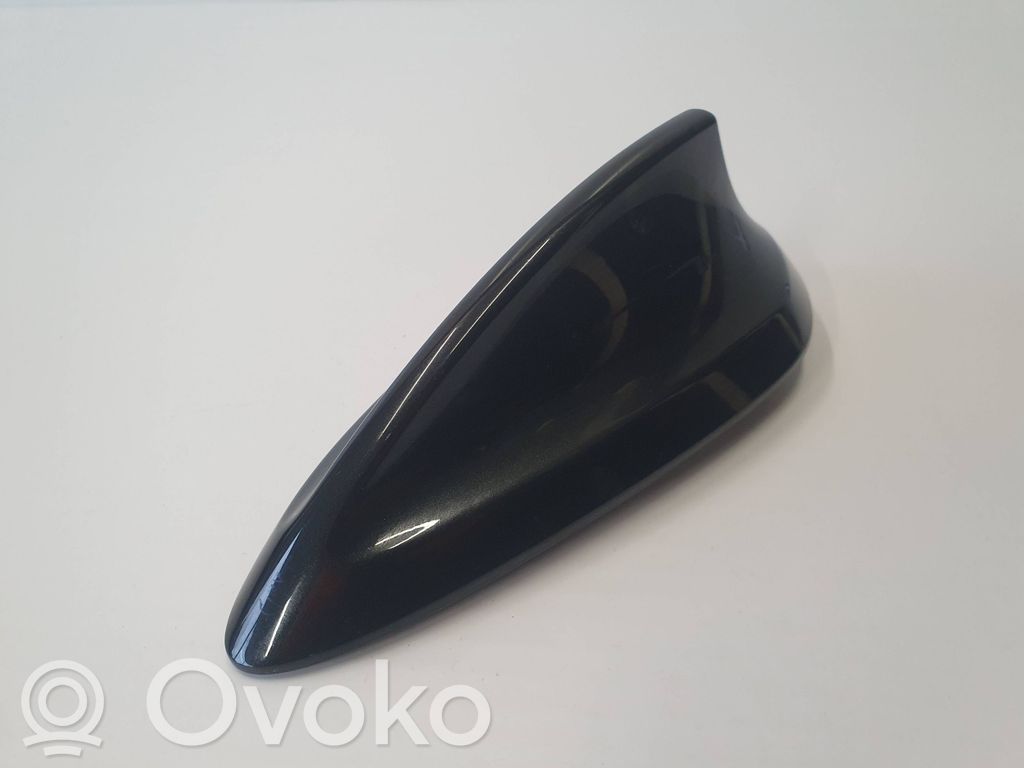 Osłona anteny dachowej GPS   9253662,29012018,M475
