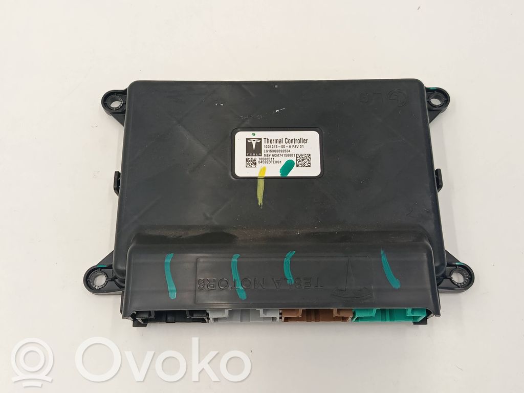 Tesla Model S Air conditioning/heating control unit 