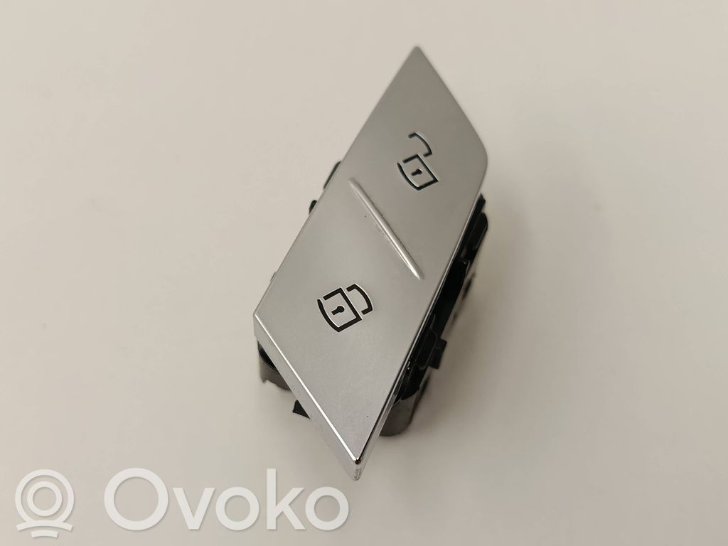 BMW 4 G22 G23 G24 G26 Central locking switch button 