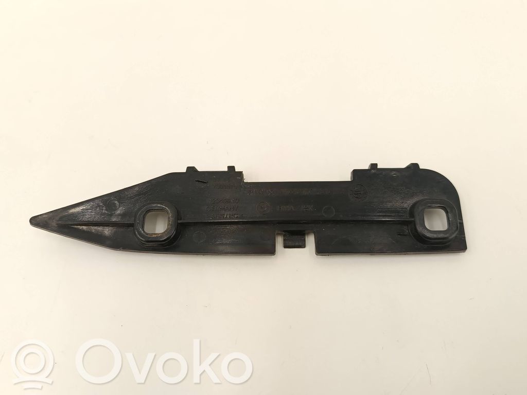 BMW 2 F46 Priekinis laikiklis bamperio 