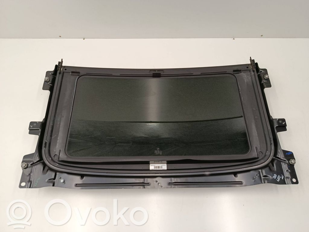 BMW X1 E84 Stoglangio stiklas 