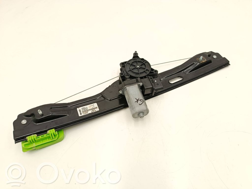 Elektryczny podnośnik szyby drzwi tylnych   7463489,13262410,37348000