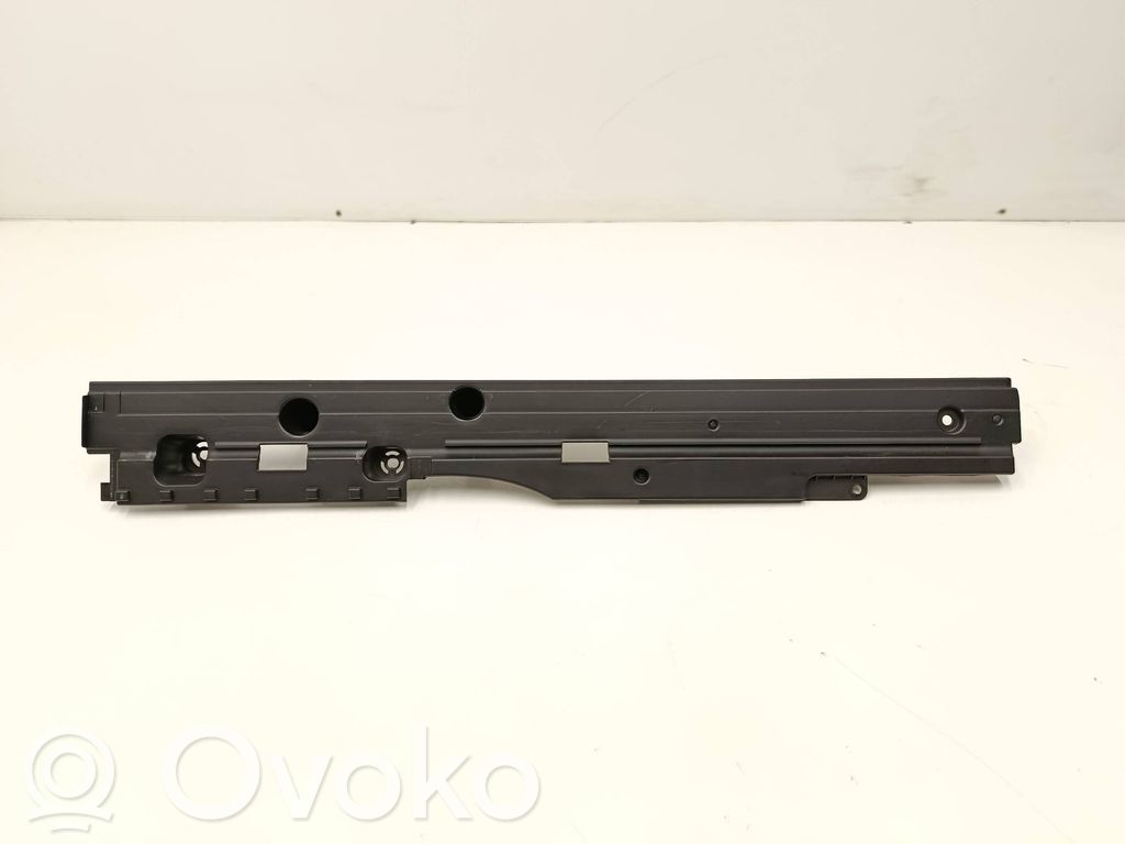 BMW 5 F10 F11 Inne elementy wykończenia bagażnika 