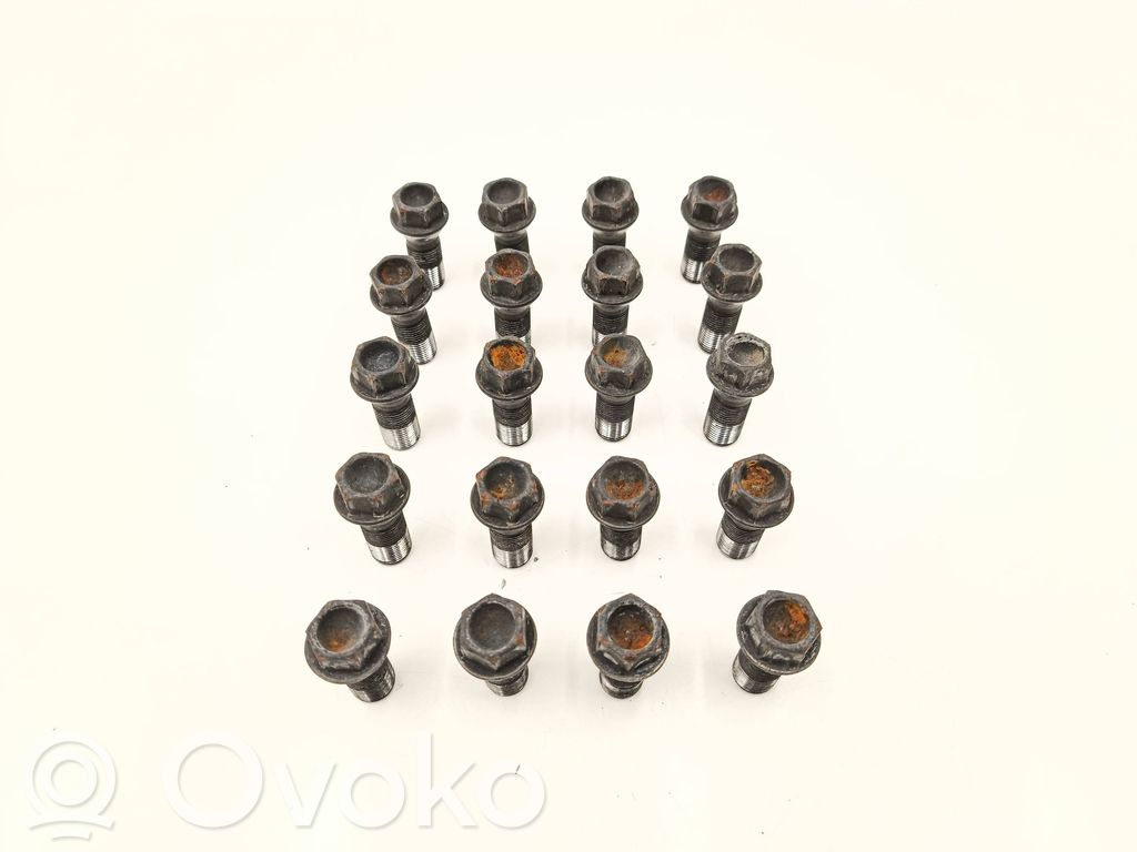 Tuercas/tornillos   6890324