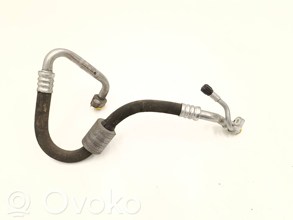 Ilmastointilaitteen putki (A/C)   4250404