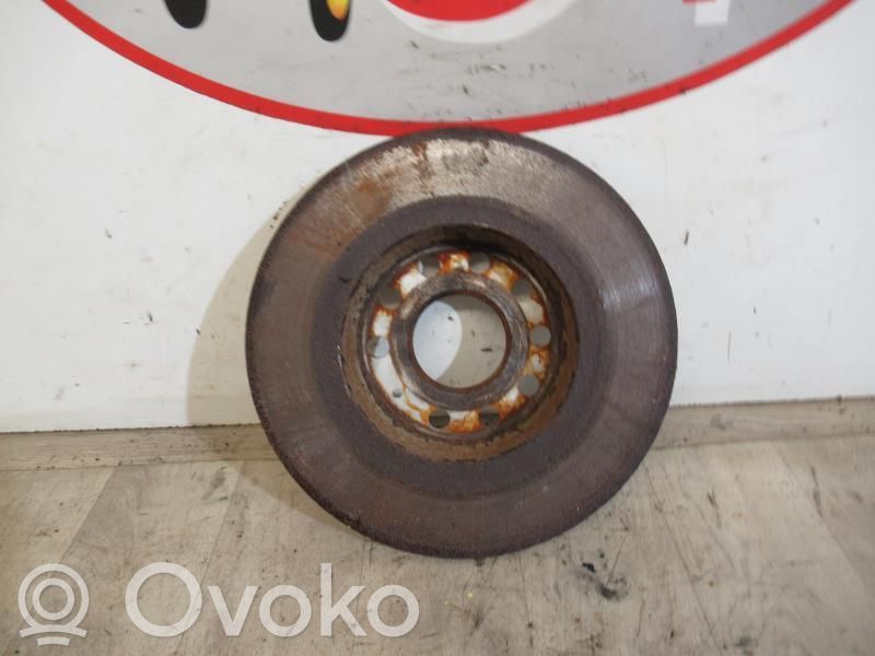 Disque de frein arrière   5Q0615601D,5Q0615601D