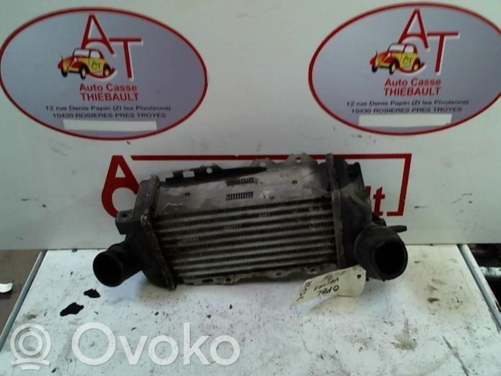 Opel Vectra B Interkūlerio radiatorius 