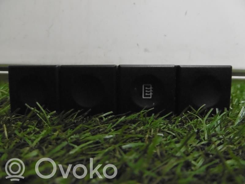 Other switches/knobs/shifts