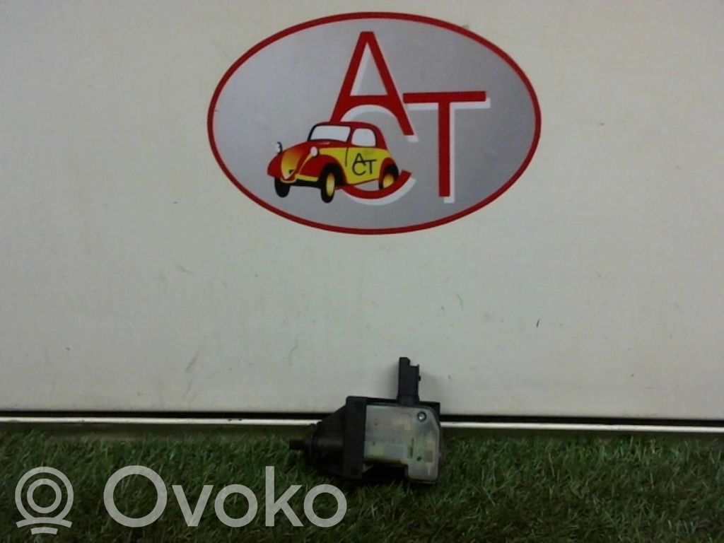 Citroen C4 I Picasso Bouton interrupteur de trappe à essence