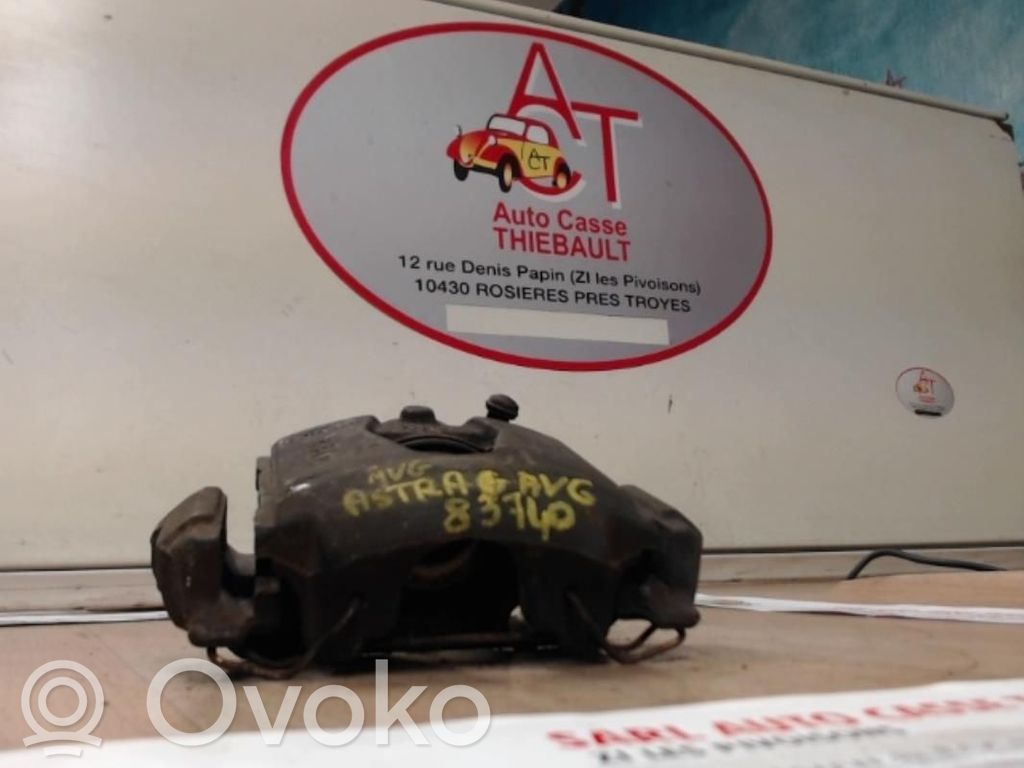 Opel Astra F Front brake caliper 