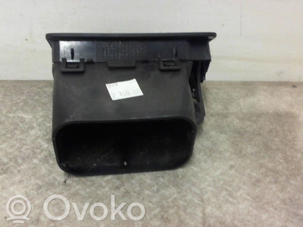 Dash center air vent grill