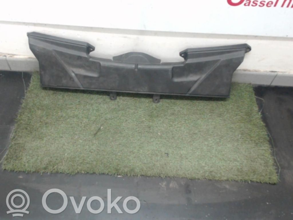 BMW 1 E81 E87 Tailgate/boot cover trim set 