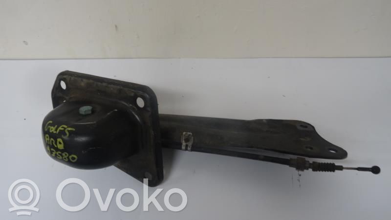 Volkswagen Golf V Wahacz tylny