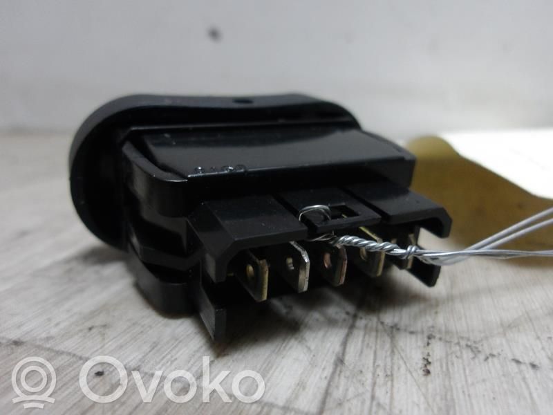 Electric window control switch