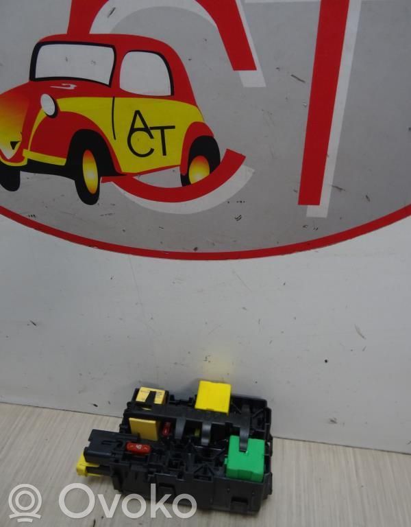 Peugeot Expert Juego de caja de fusibles 
