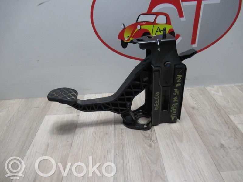 Pedal de embrague   1J1721321D01C,1J1721321D01C