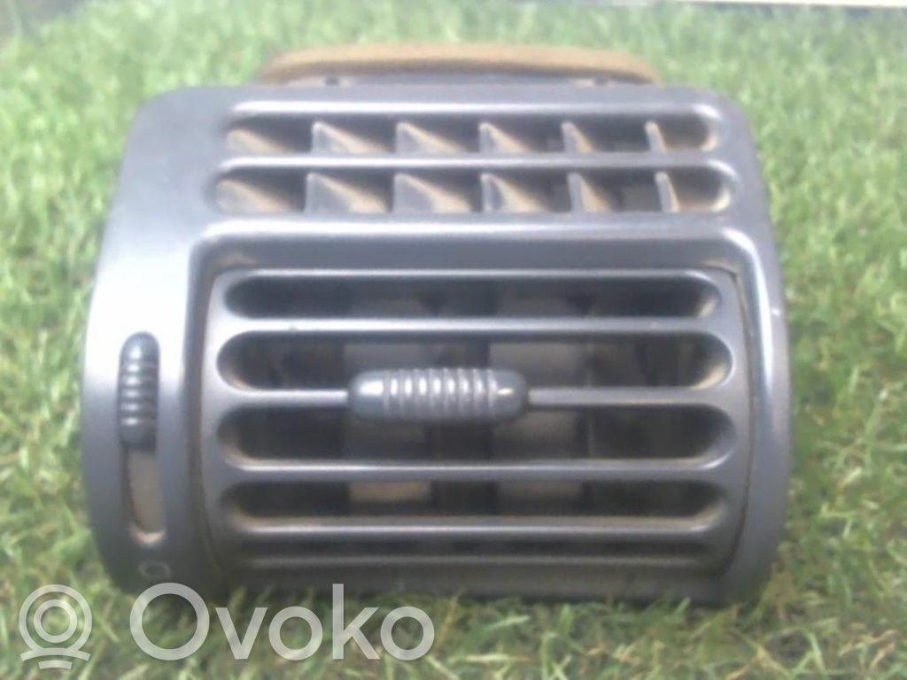 Dash center air vent grill