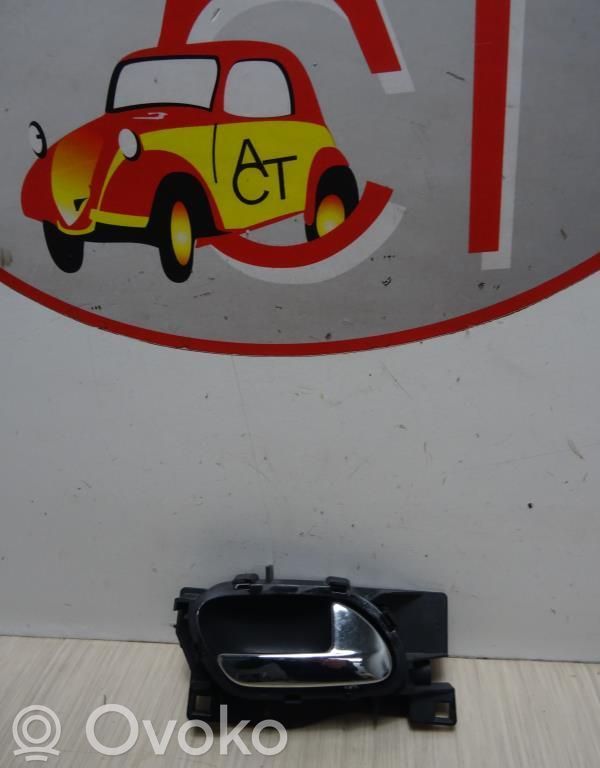 Manecilla interna puerta delantera   914493,914493