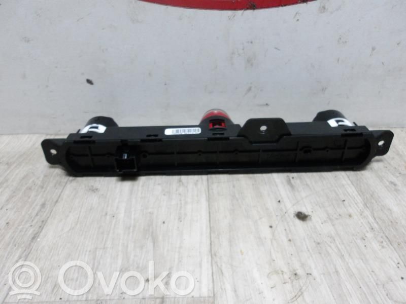 Fiat 500 Hazard light switch 