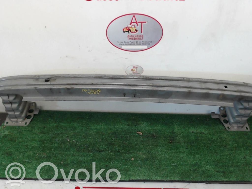 Citroen C8 Priekšpusē bampera sastiprinājums 