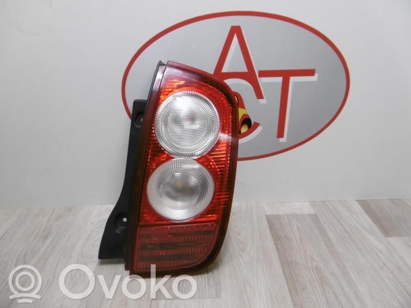 Nissan Micra C+C Lampă spate în caroserie 
