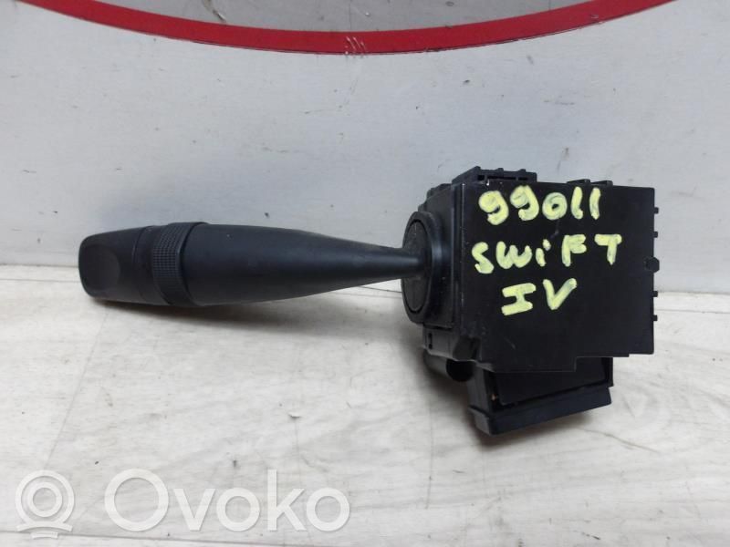 Suzuki Swift II Pulsanti/interruttori sul volante
