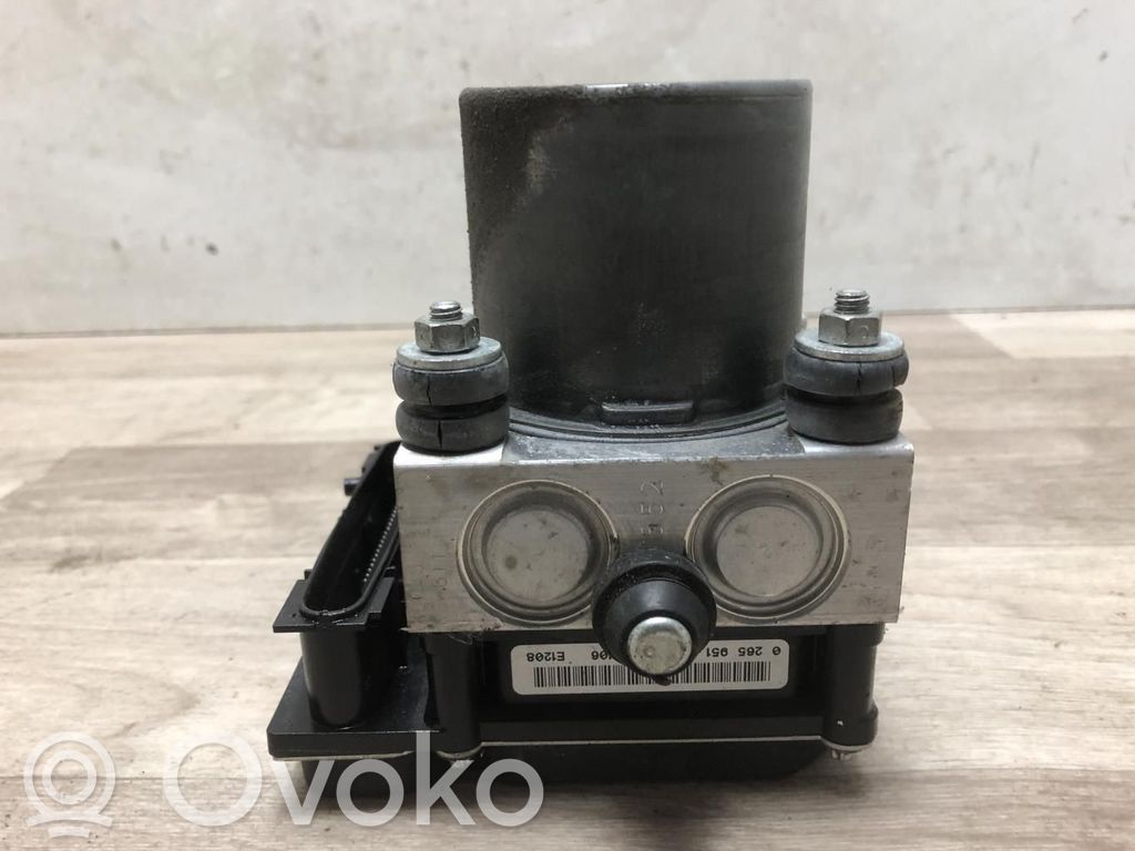 Bomba de ABS   27596FG041,27596FG041