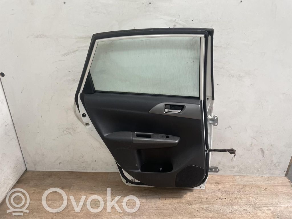 Subaru Impreza III Puerta trasera 