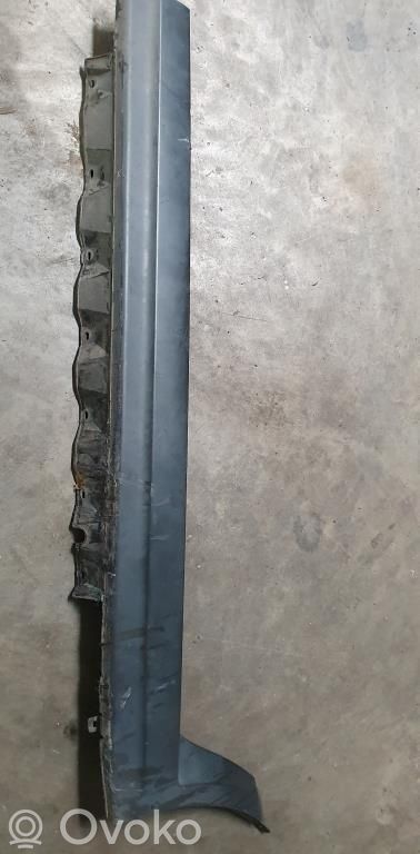 BMW X3 E83 Sill 