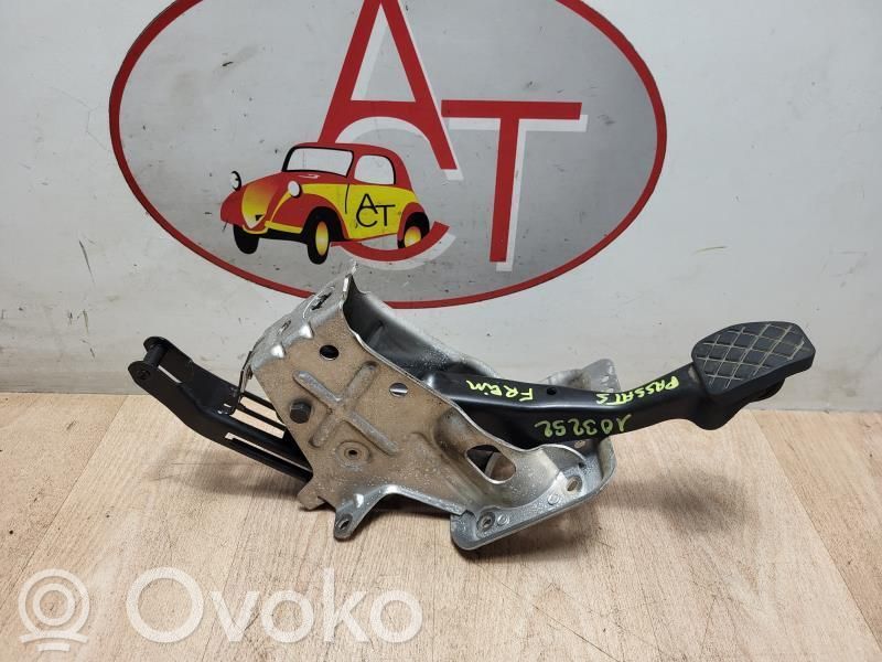 Volkswagen Passat Alltrack Stabdžių pedalas 