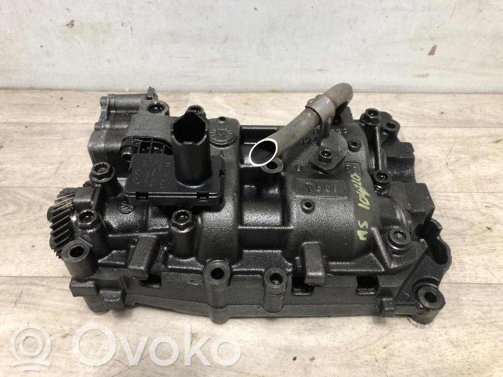 Audi A4 S4 B8 8K Pompe à huile 