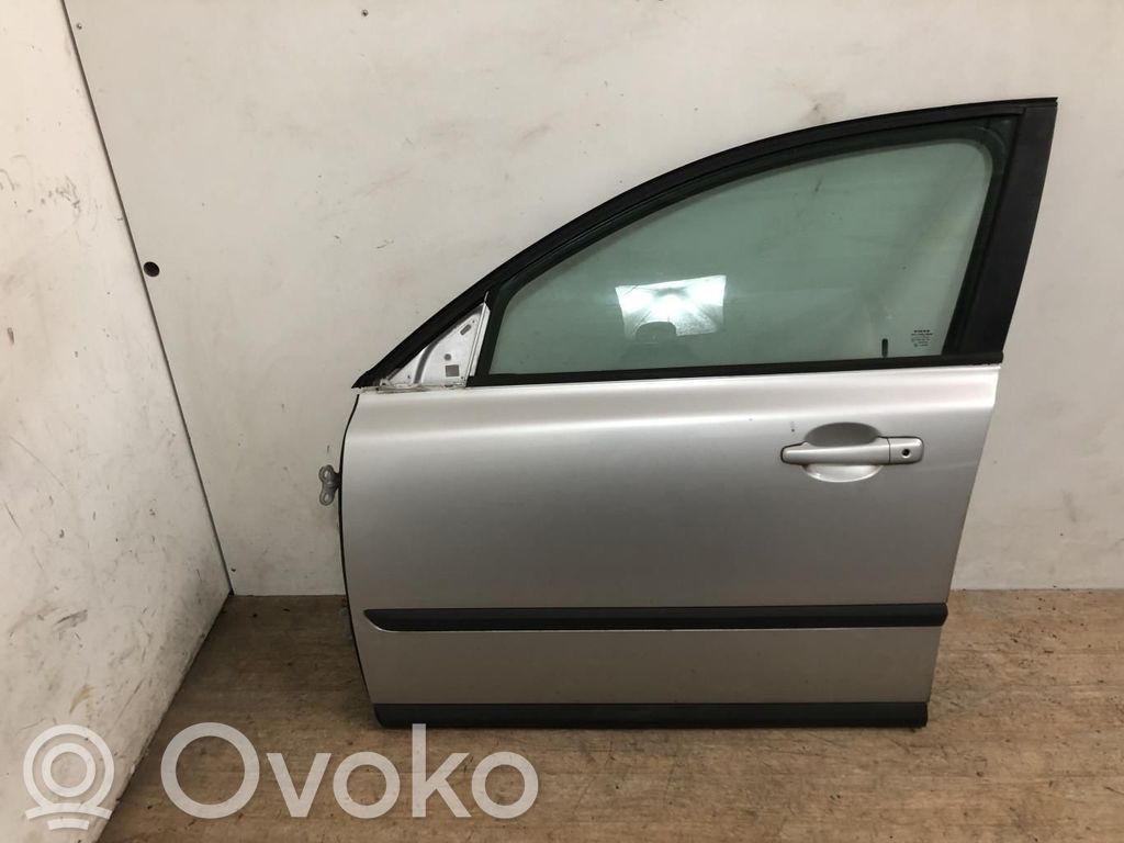 Priekinės durys   31335440,31335440