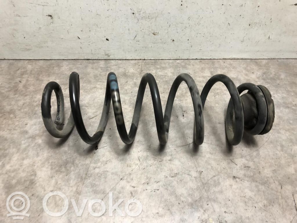 Volkswagen New Beetle Sprężyna tylna 