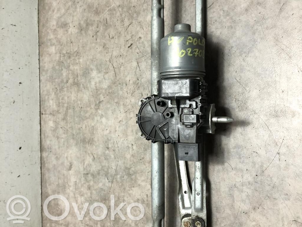 Volkswagen Polo V 6R Silniczek wycieraczek szyby przedniej / czołowej 