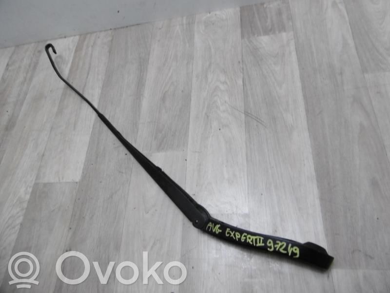 Peugeot Expert Front wiper blade arm 