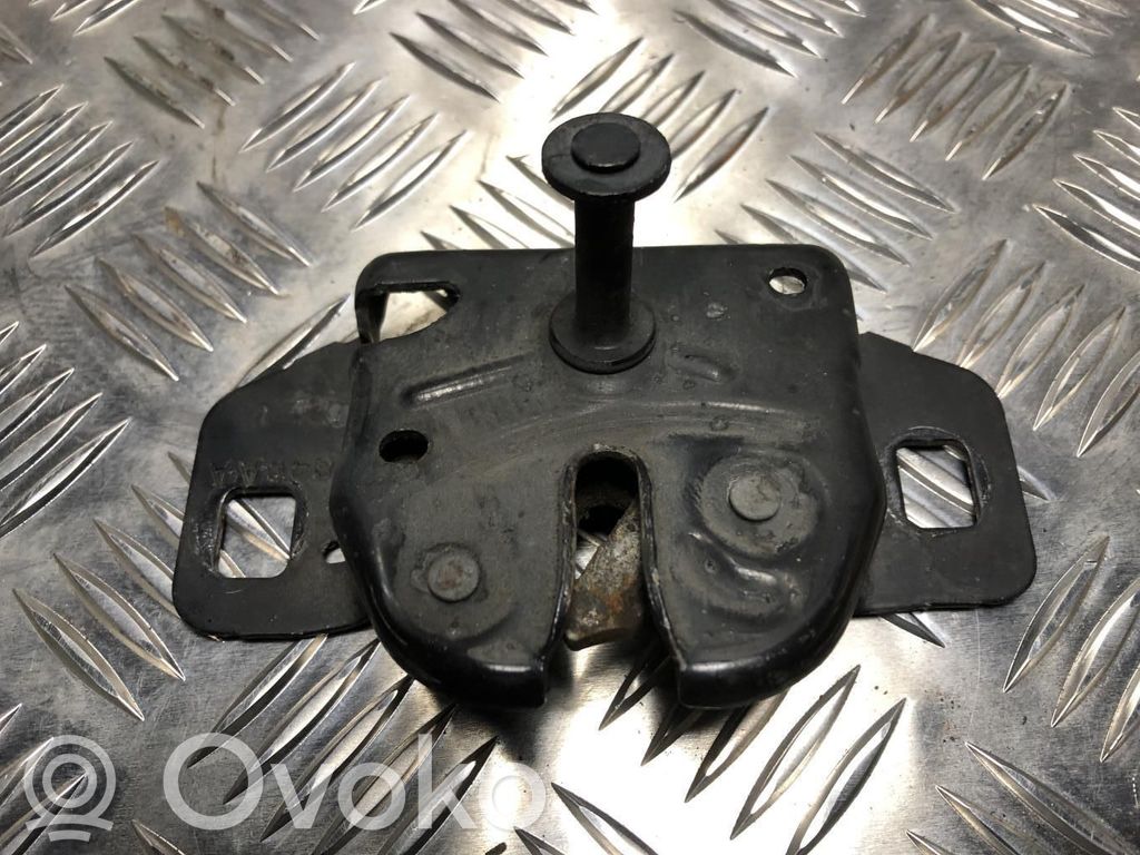 Dzinēja pārsega slēdzene   5020846AA,5020846AA