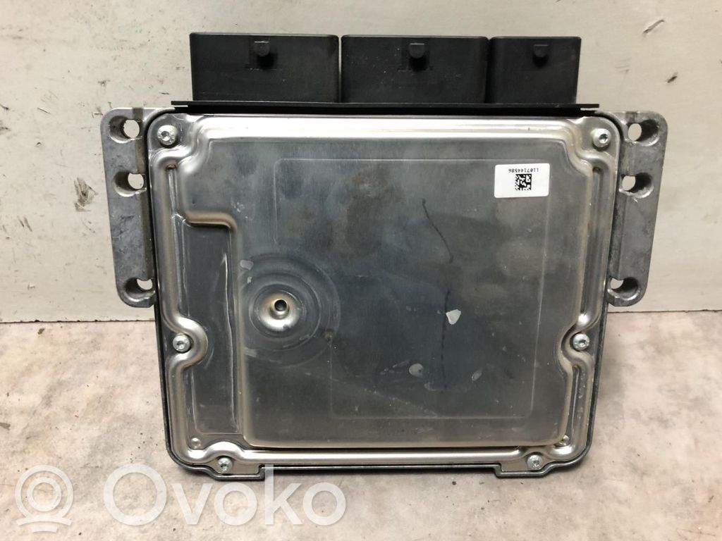 Engine control unit/module   237107893R,237107893R