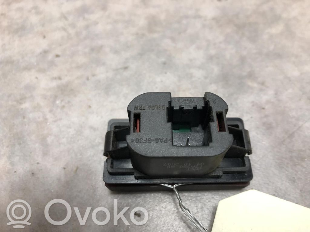 Botón interruptor de luz de peligro   1222988,1222988