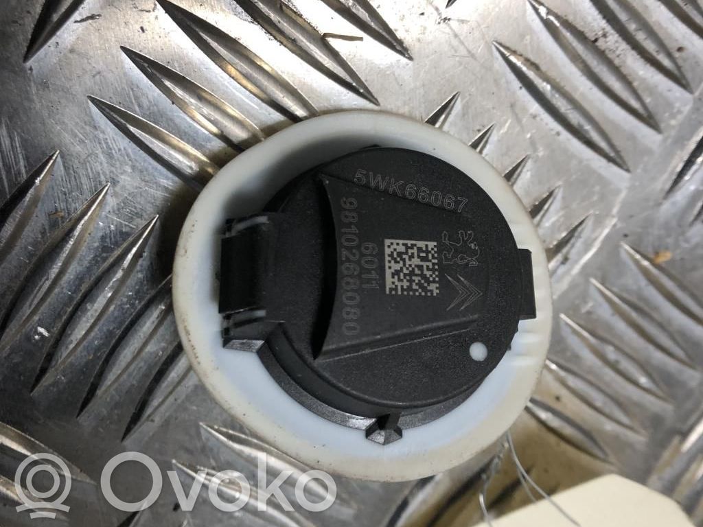 Sensor