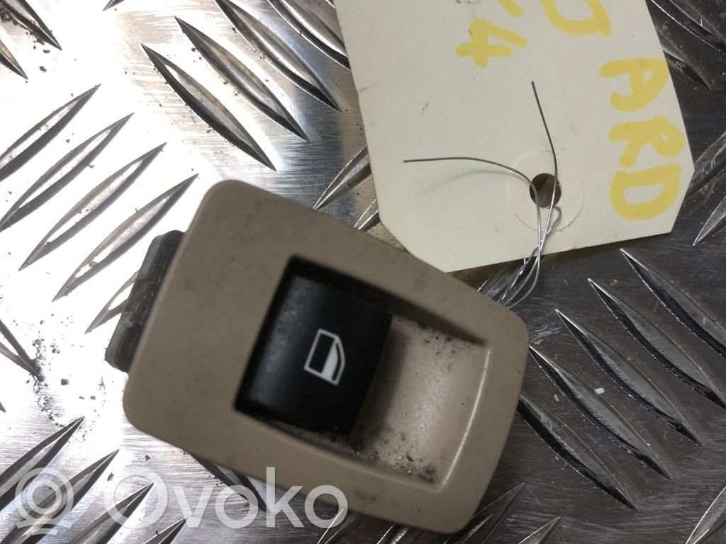 Electric window control switch   61316974815,61316974815